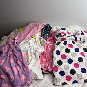 Bundle of 20+ baby girl clothes size 12 months